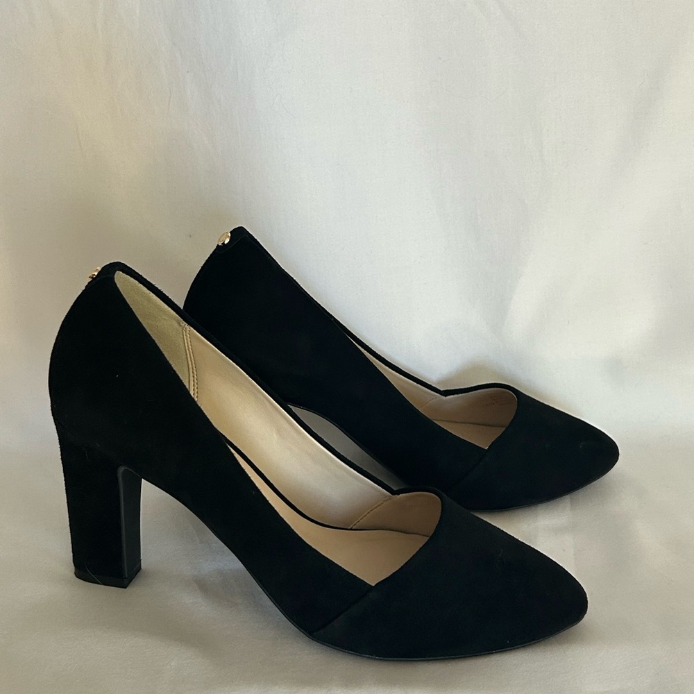 Cole Haan Black Suede Block Heel Pumps 👠 #blackheels